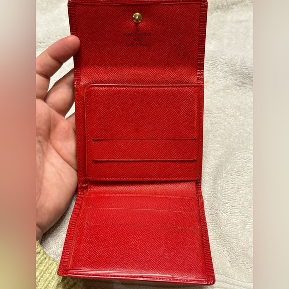 Louis Vuitton Red Epi Leather Elise Wallet - Picture 5 of 6